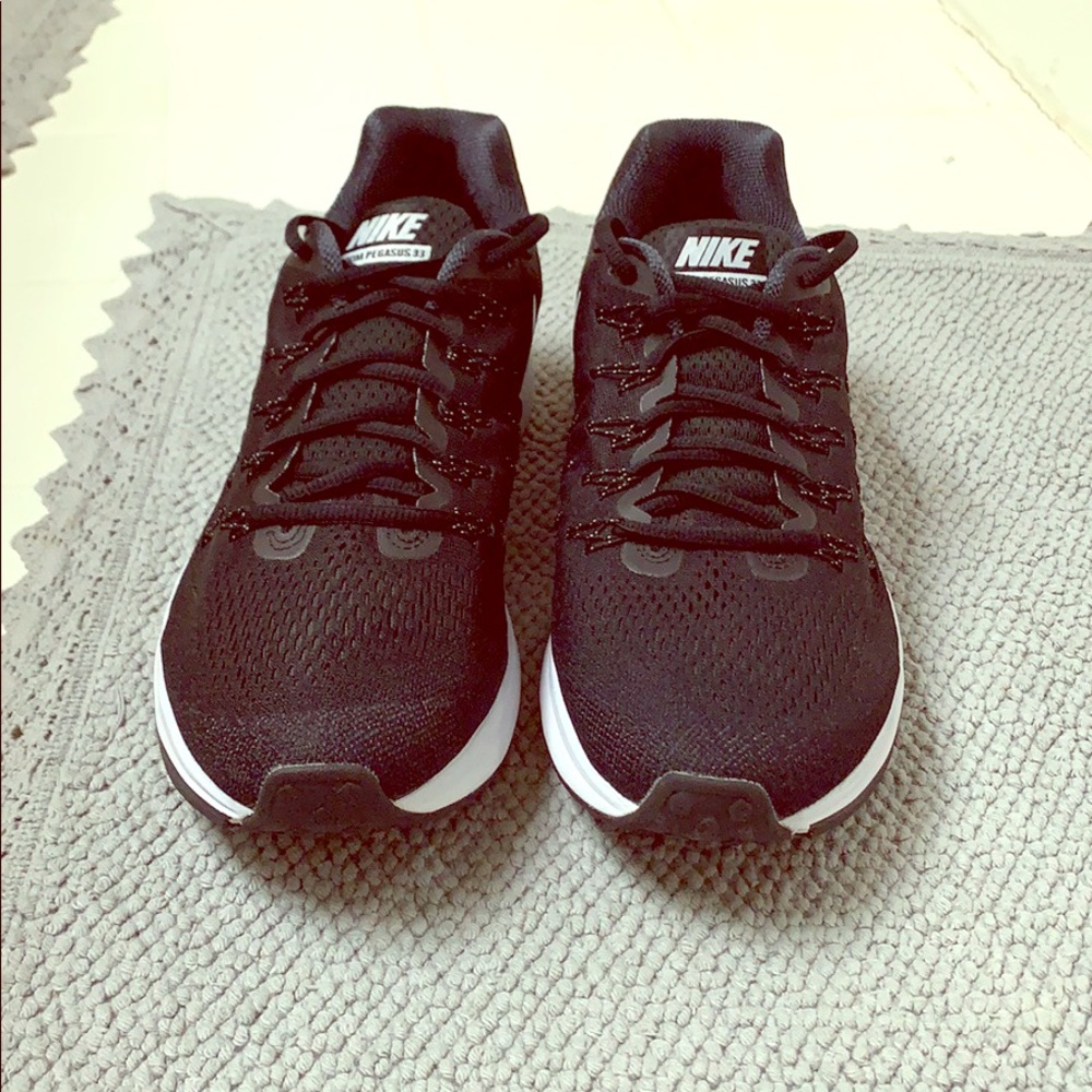 Men’s Nike Zoom Pegasus 33